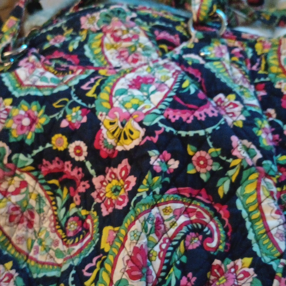Vera Bradley Glenna Bag In Petal Paisley